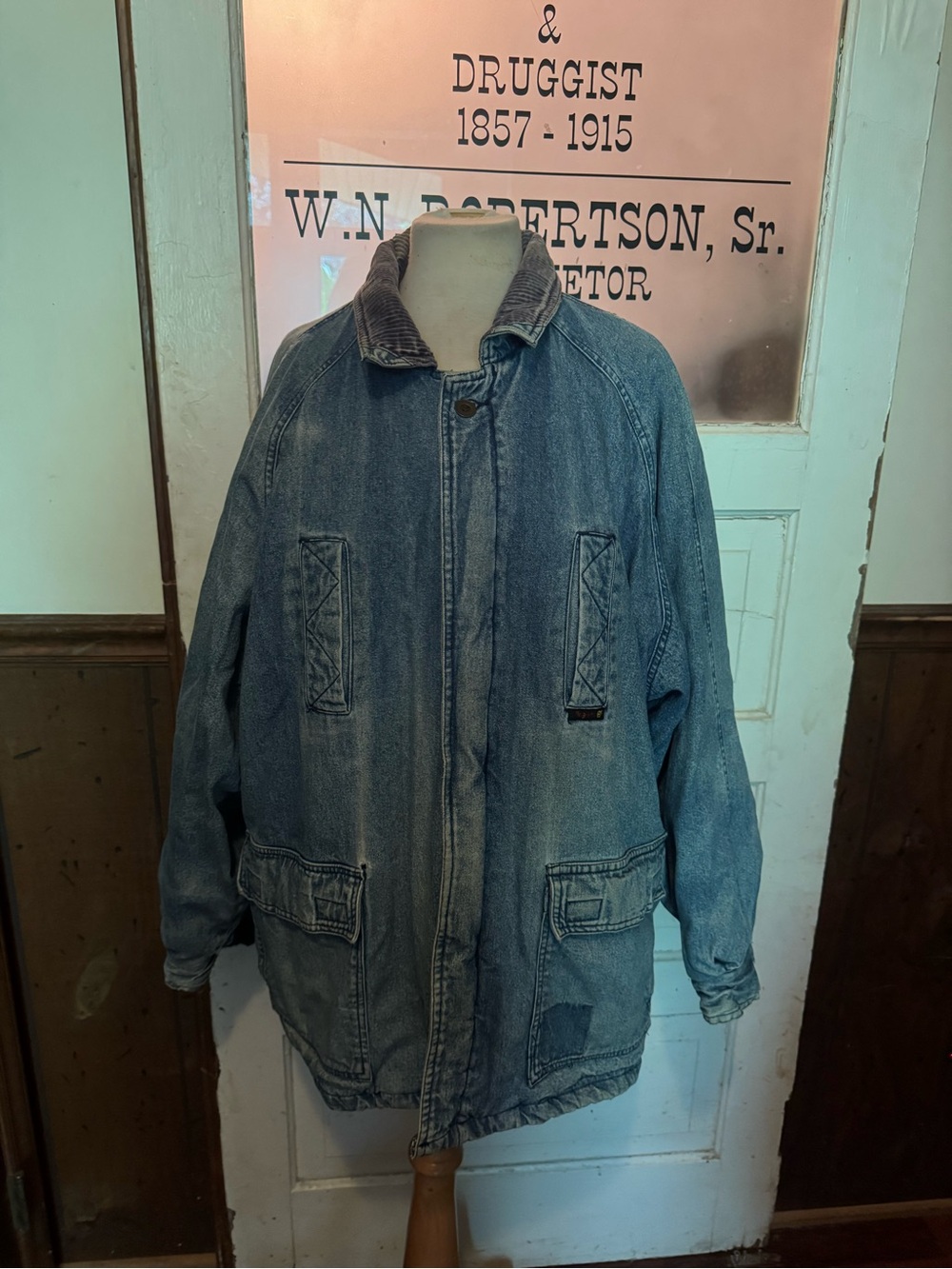 Unique Vintage Light Blue Denim Shirt Jacket with Corduroy Collar